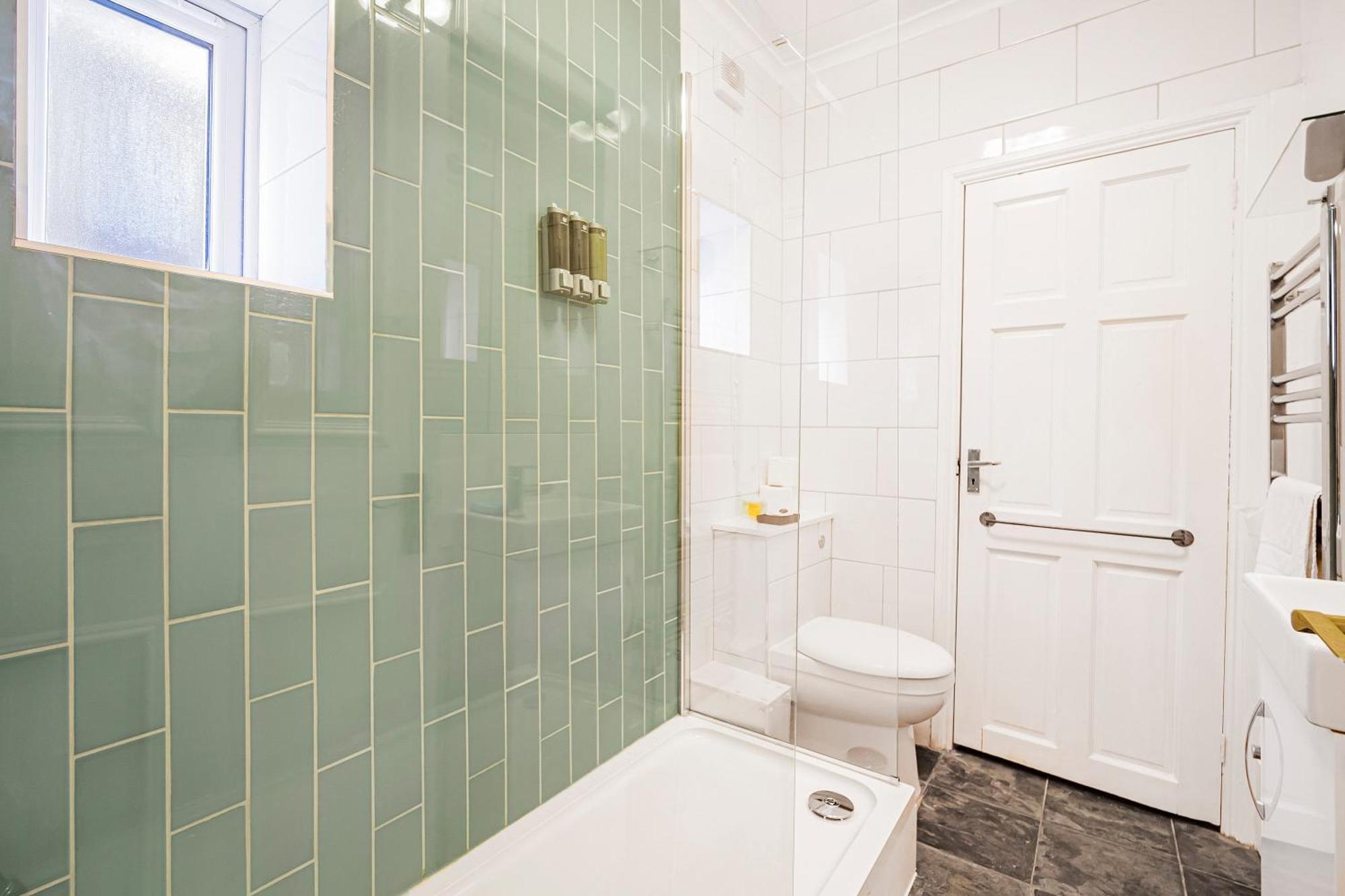 לונדון Pass The Keys Private Garden Apartment By Tulse Hill Station מראה חיצוני תמונה
